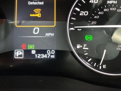 Used 2025 Subaru Ascent Touring AWD/4WD image 16