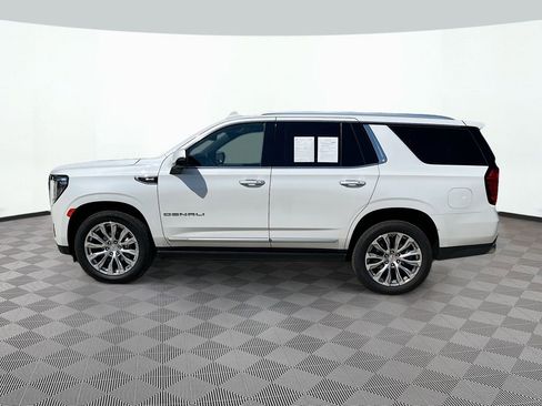 Used 2023 GMC Yukon Denali AWD/4WD image 9
