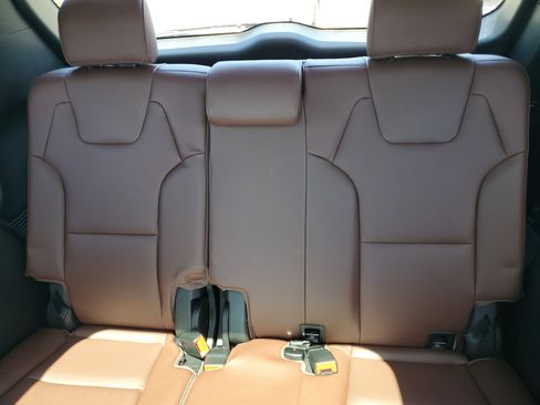 Used 2023 Kia Telluride SX image 30