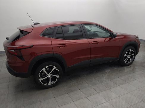 Used 2024 Chevrolet Trax RS FWD image 10