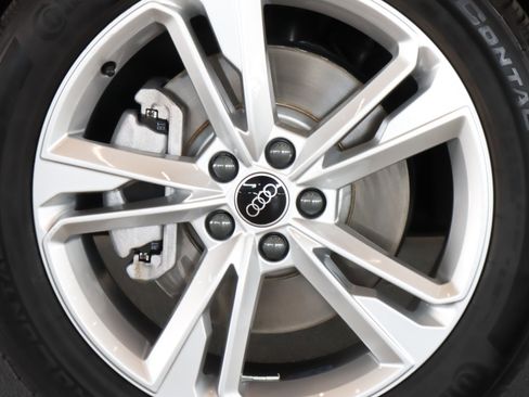 Used 2023 Audi Q3 2.0T Premium Plus w/ Premium Plus Package AWD/4WD image 7