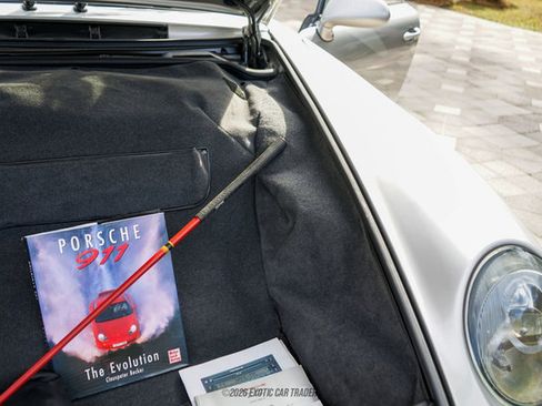 Used 1998 Porsche 911 Carrera image 84