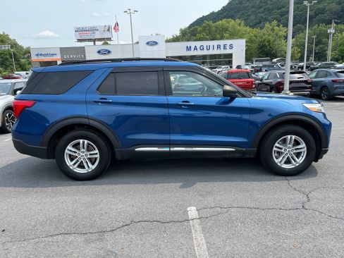 Certified 2020 Ford Explorer XLT w/ Comfort Package AWD/4WD image 5