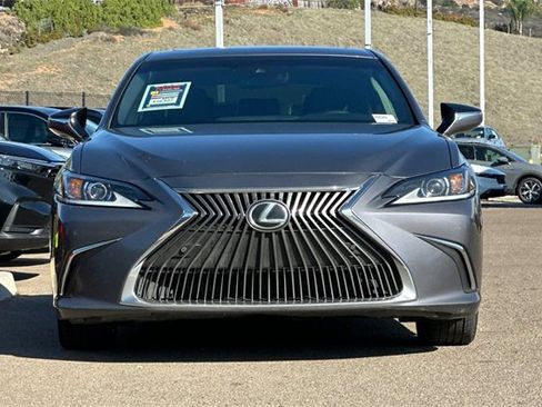 Used 2021 Lexus ES 250 250 w/ Premium Package image 10