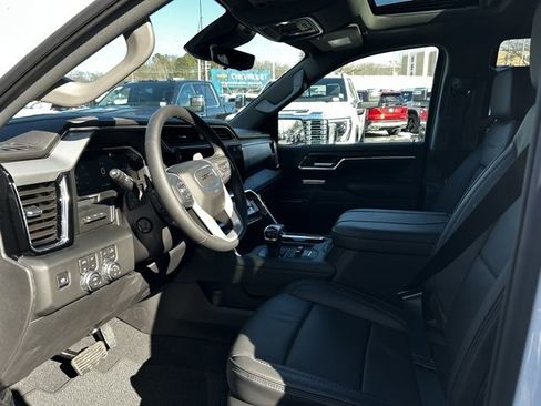 New 2026 GMC Sierra 1500 Denali w/ Denali Reserve Package image 17