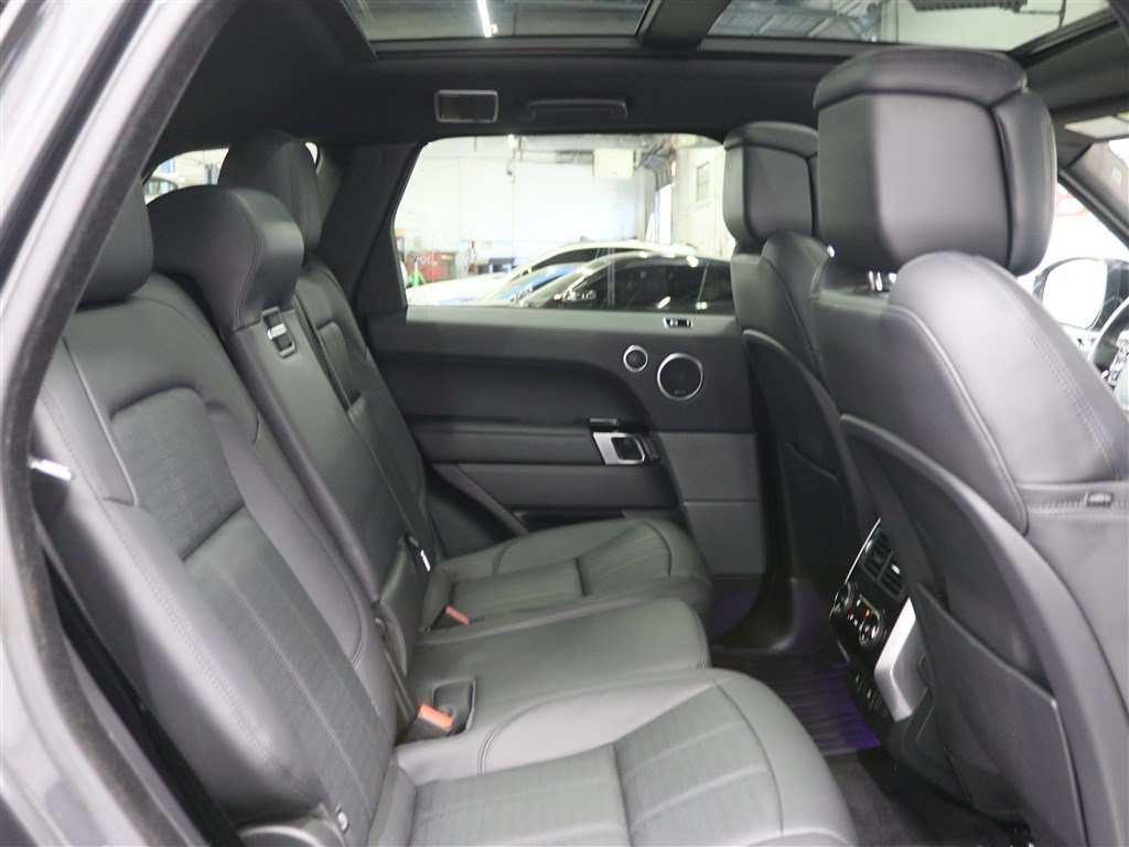Used 2019 Land Rover Range Rover Sport HSE Dynamic AWD/4WD image 24
