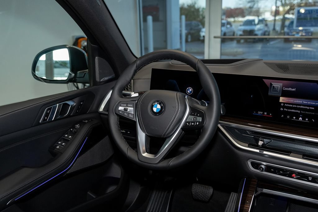 Used 2026 BMW X5 xDrive40i w/ Premium Package AWD/4WD image 39