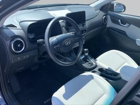 Used 2023 Hyundai Kona Limited FWD image 17