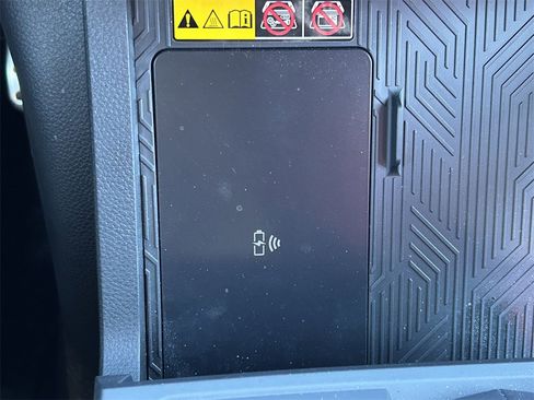 Used 2025 Toyota Tacoma TRD Pro image 34