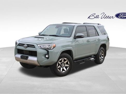 Used 2023 Toyota 4Runner TRD Off-Road Premium w/ Moonroof Package AWD/4WD image 1