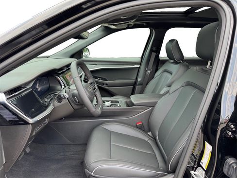 New 2025 Jeep Wagoneer S Limited image 9