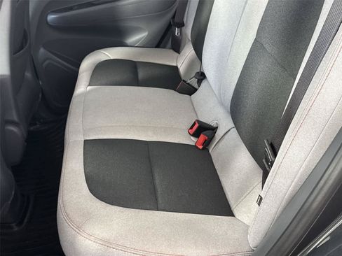Used 2017 Chevrolet Bolt LT FWD image 14
