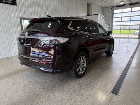 Used 2023 Buick Enclave Avenir AWD/4WD image 5
