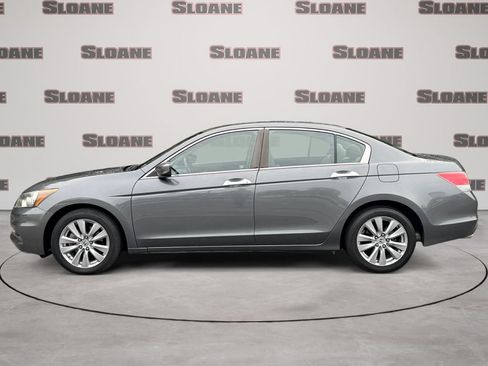 Used 2011 Honda Accord EX image 2