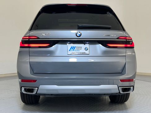 New 2026 BMW X7 xDrive40i AWD/4WD image 9