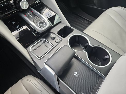 Certified 2023 Acura MDX FWD w/ Technology Package image 24