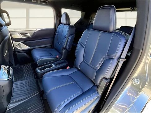 New 2026 INFINITI QX80 4WD image 26