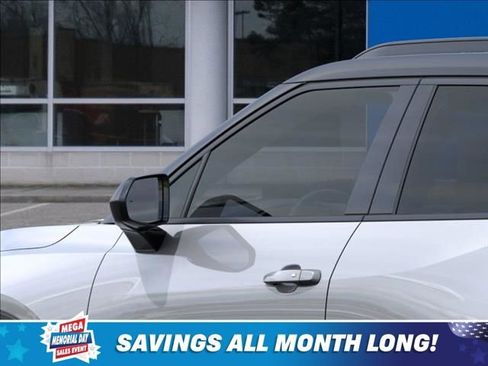 New 2026 Chevrolet Blazer LT w/ Convenience Package FWD image 12