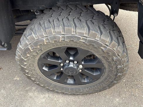 Used 2024 RAM 2500 Big Horn w/ Night Edition image 5