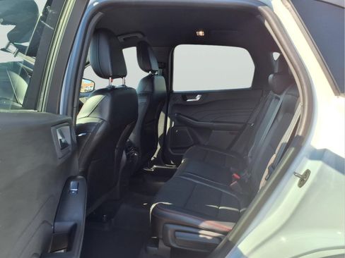 Used 2023 Ford Escape ST-Line Select w/ Tech Pack #2 AWD/4WD image 10