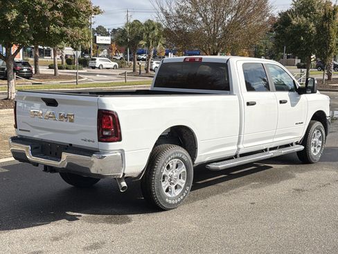 Used 2025 RAM 2500 Big Horn AWD/4WD image 8
