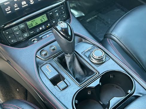 Used 2018 Maserati GranTurismo Sport image 26