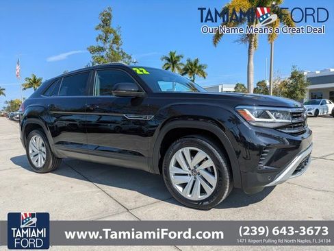 Used 2022 Volkswagen Atlas Cross Sport SE image 1