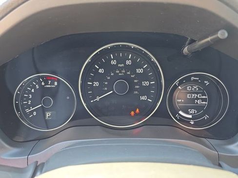 Used 2018 Honda HR-V EX image 22