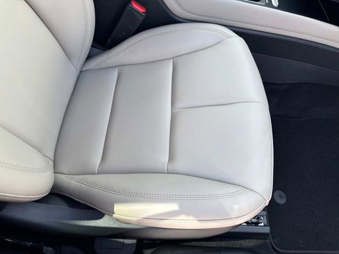 New 2025 Lincoln Corsair FWD image 18