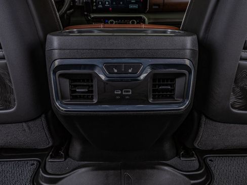 Used 2026 GMC Sierra 2500 Denali Ultimate w/ Max Trailering Package AWD/4WD image 27