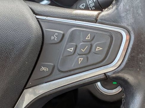 Used 2019 Chevrolet Equinox LT AWD/4WD image 19