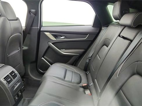 Used 2025 Jaguar F-PACE R-Dynamic S image 27