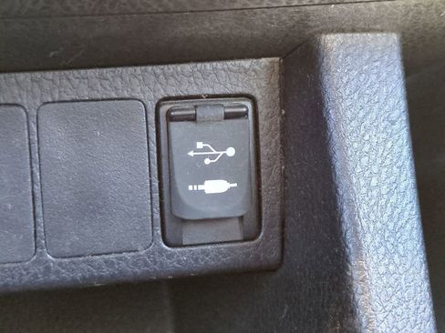 Certified 2018 Toyota Corolla LE image 19