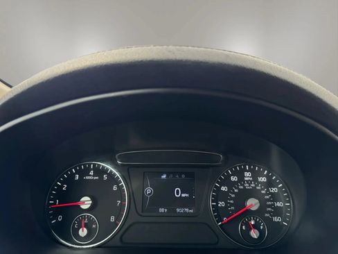 Used 2016 Kia Sorento EX FWD image 19