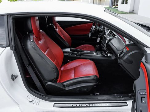 Used 2014 Chevrolet Camaro SS w/ RS Package RWD image 37