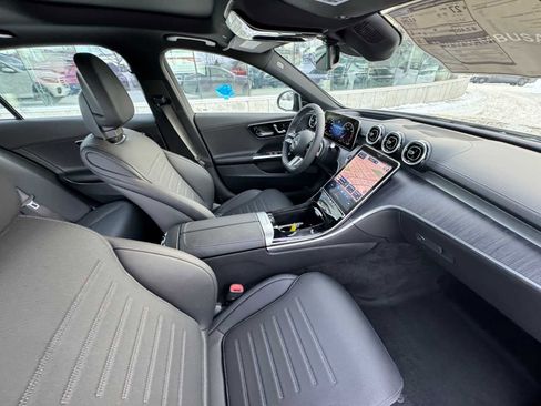 Used 2024 Mercedes-Benz C 300 4MATIC Sedan image 12