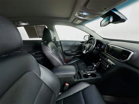 Used 2022 Kia Sportage EX w/ EX Technology Package image 30