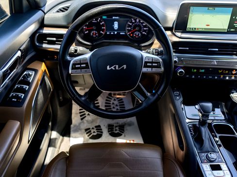 Used 2022 Kia Telluride SX w/ SX Prestige Package AWD/4WD image 24