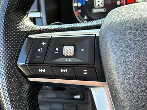 Used 2024 Mitsubishi Outlander SE Black Edition image 29