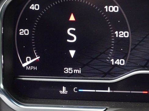 Used 2025 GMC Sierra 2500 AT4 w/ AT4 Premium Plus Package image 24