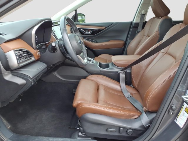 Used 2022 Subaru Outback Touring w/ Popular Package #2 AWD/4WD image 4