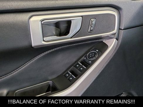 Used 2023 Ford Explorer XLT image 15