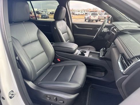 Used 2024 GMC Acadia Elevation w/ LPO, Floor Liner Package image 13