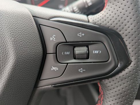 New 2026 Chevrolet Trax RS w/ Sunroof Package image 23