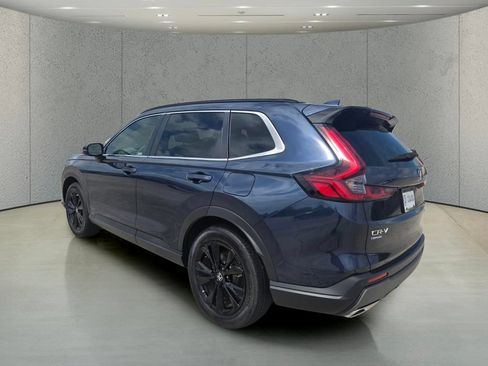 Used 2023 Honda CR-V Sport Touring image 3