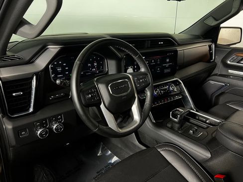 Used 2023 GMC Sierra 1500 Denali w/ Denali Reserve Package image 10