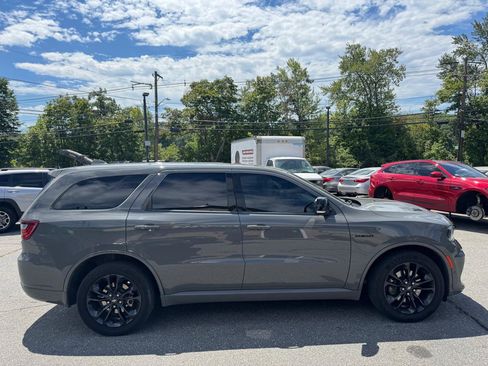 Used 2022 Dodge Durango R/T w/ Blacktop Package AWD/4WD image 4
