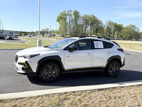 Certified 2024 Subaru Crosstrek 2.5i Sport w/ Crosstrek Mirror Package image 4