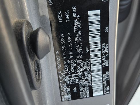 Certified 2023 Lexus GX 460 Premium w/ Accessory Package AWD/4WD image 24