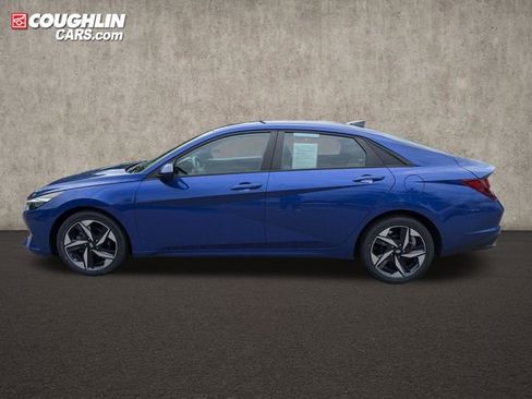 Certified 2023 Hyundai Elantra SEL w/ Convenience Package FWD image 5